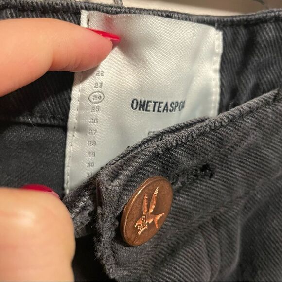 One Teaspoon Stevies Jean Shorts Distressed Button Fly- Size 24 - Picture 5 of 11